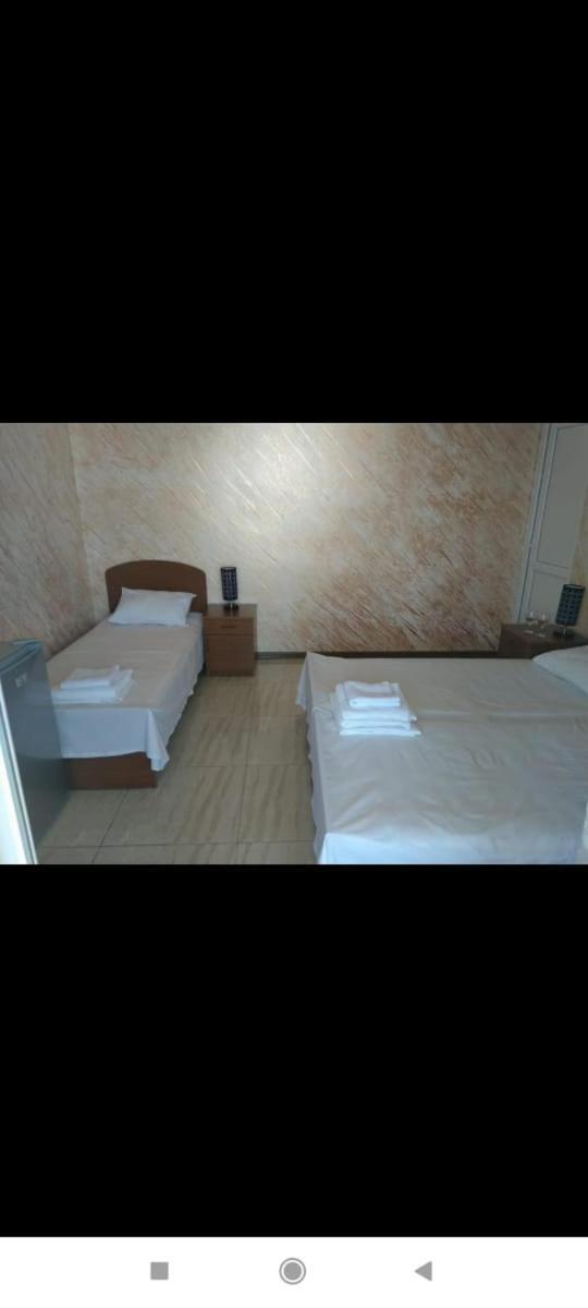 Geno Guest House Kvariati Habitación foto